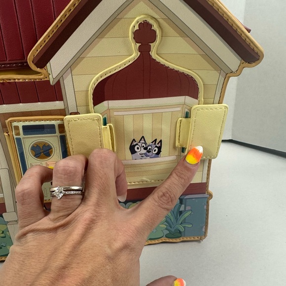 Bioworld Bluey Heeler House Figural Mini Backpack - BoxLunch Exclusive - Picture 10 of 14